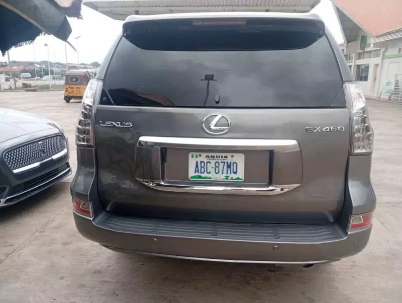Lexus GX 460   - 2010
