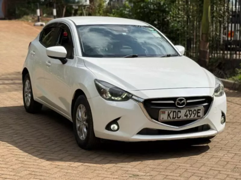 Mazda Demio   - 2015