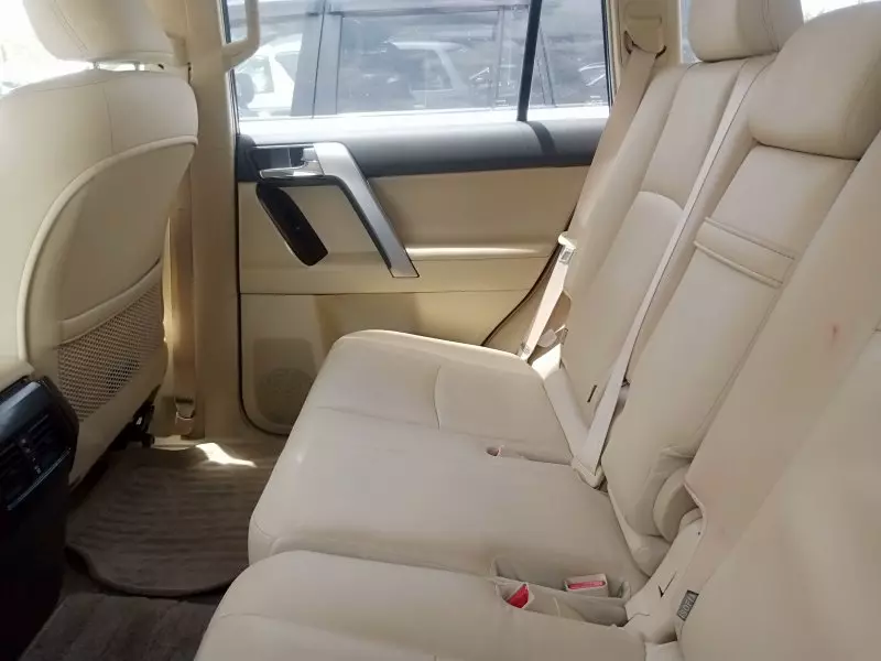 Toyota Landcruiser Prado   - 2017