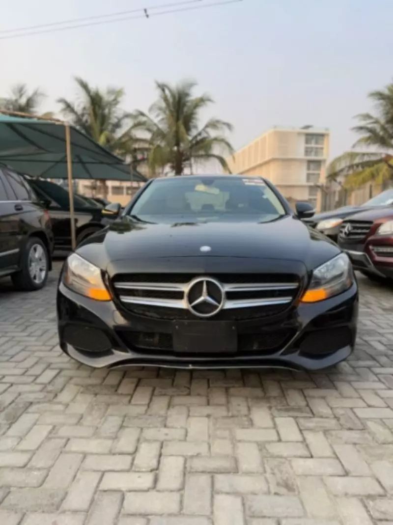 Mercedes-Benz C-Class   - 2015