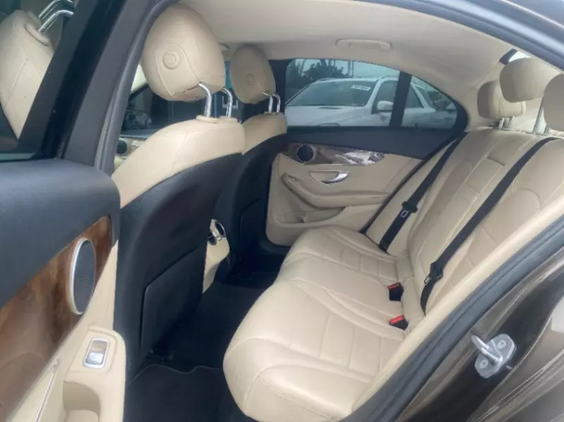 Mercedes-Benz C 300   - 2016