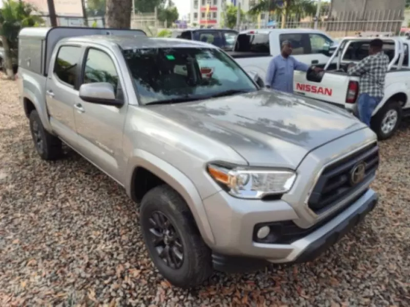 Toyota Tacoma