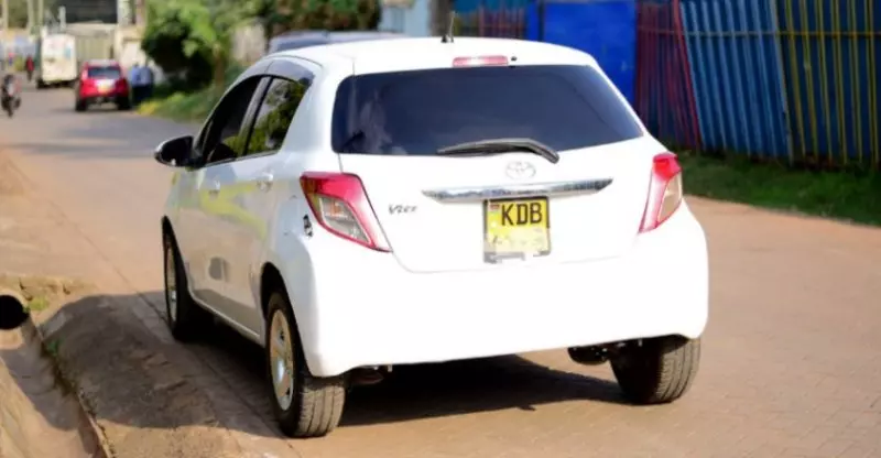 Toyota Vitz   - 2013