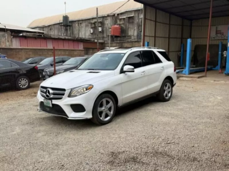 Mercedes-Benz GLE 350   - 2017