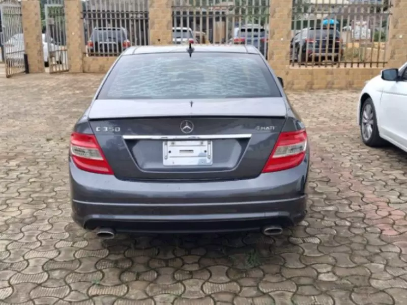 Mercedes-Benz C 350   - 2011
