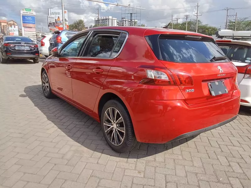 Peugeot 308   - 2017