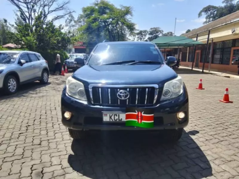 Toyota Prado   - 2011