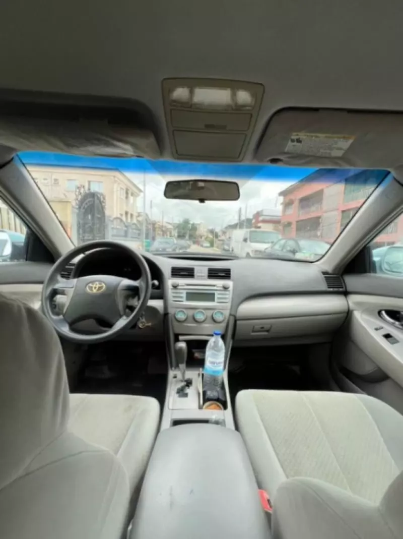 Toyota Camry   - 2007