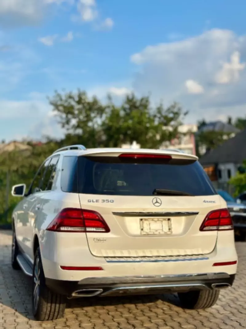 Mercedes-Benz GLE 350   - 2016