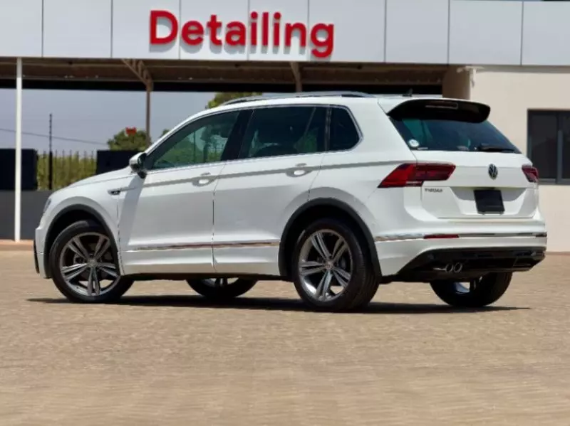 Volkswagen Tiguan   - 2018