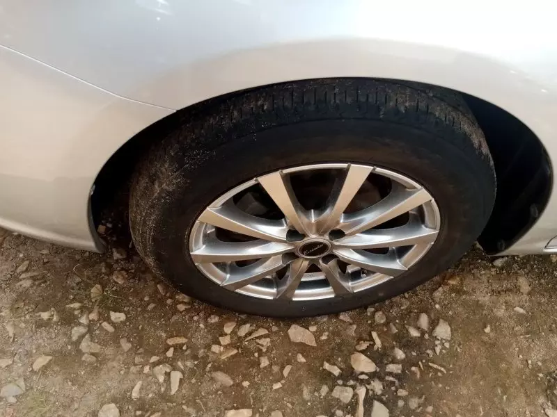 Toyota Fielder hybrid    - 2015
