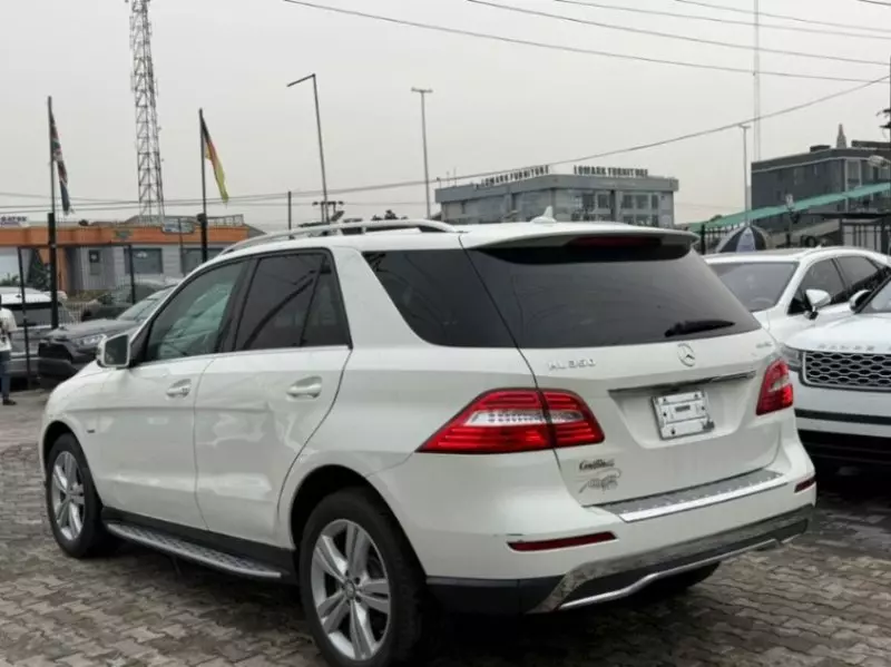 Mercedes-Benz ML 350