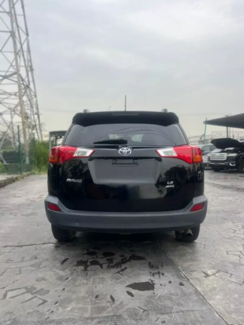 Toyota RAV4   - 2013