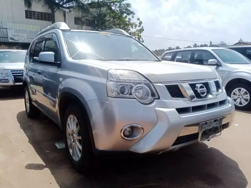 Nissan X-Trail   - 2012