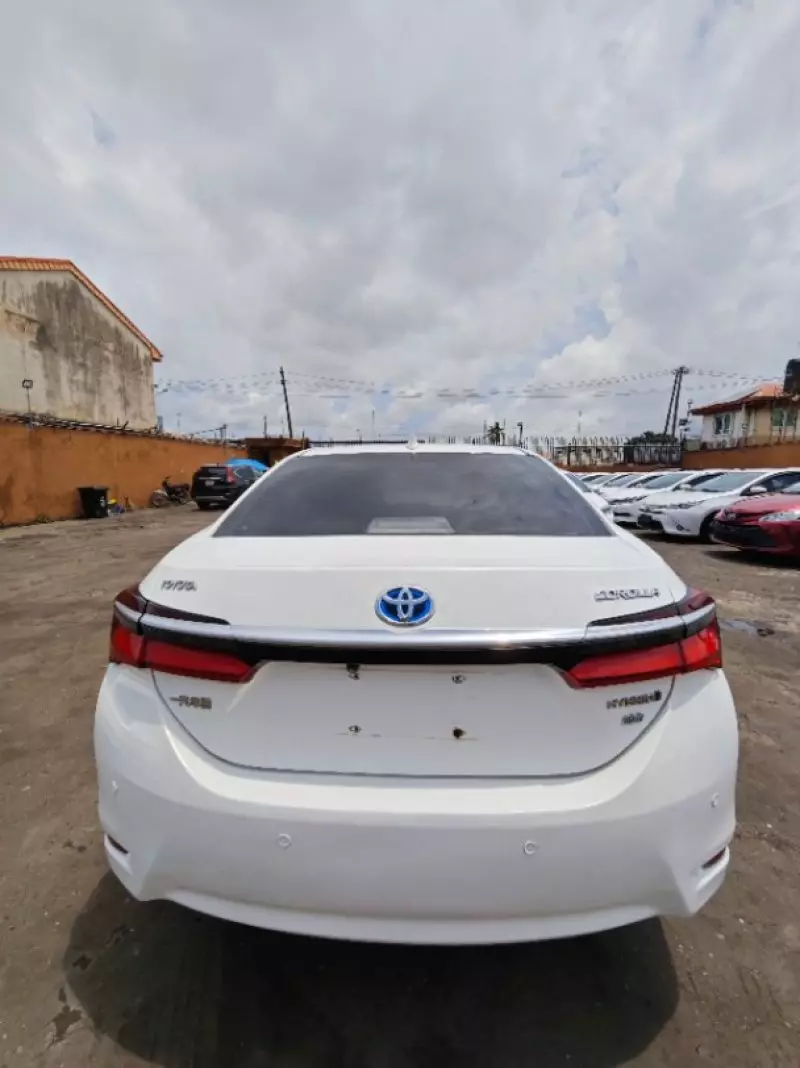 Toyota Corolla   - 2018
