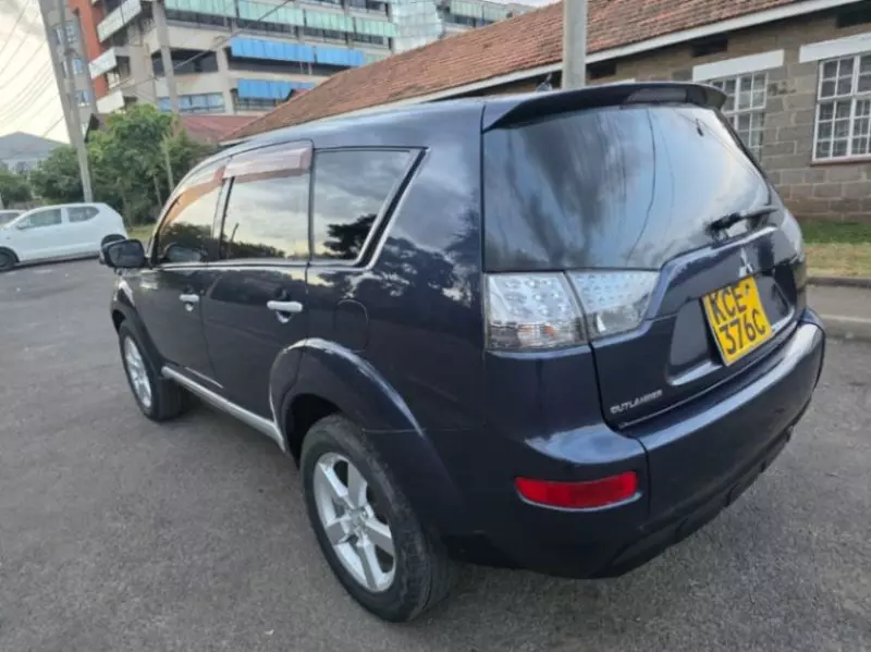 Mitsubishi OUTLANDER   - 2008