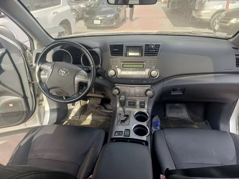 Toyota Highlander   - 2008