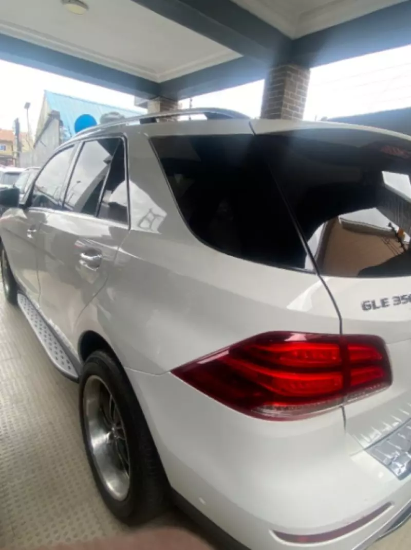Mercedes-Benz GLE 350   - 2017
