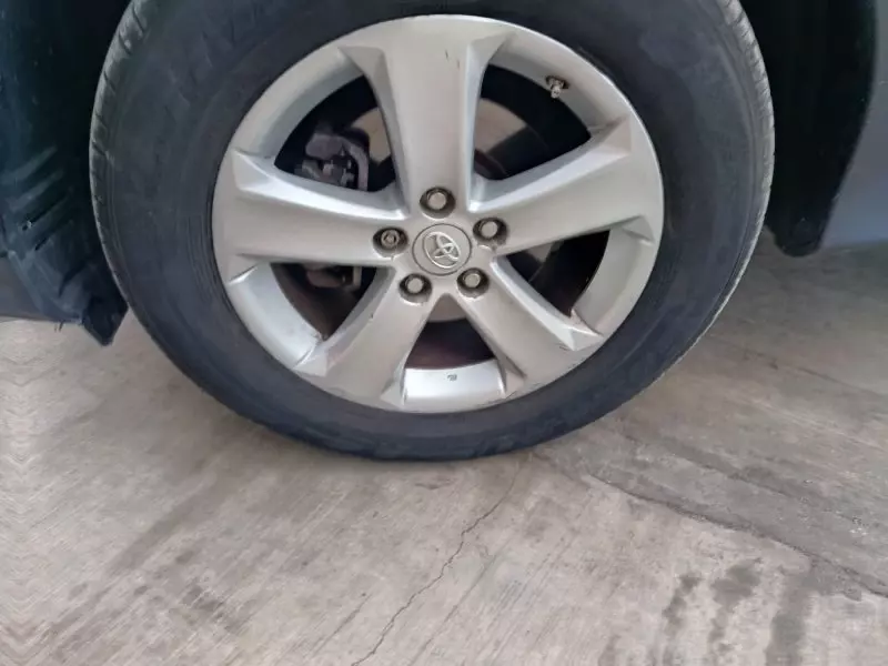 Toyota RAV4   - 2013