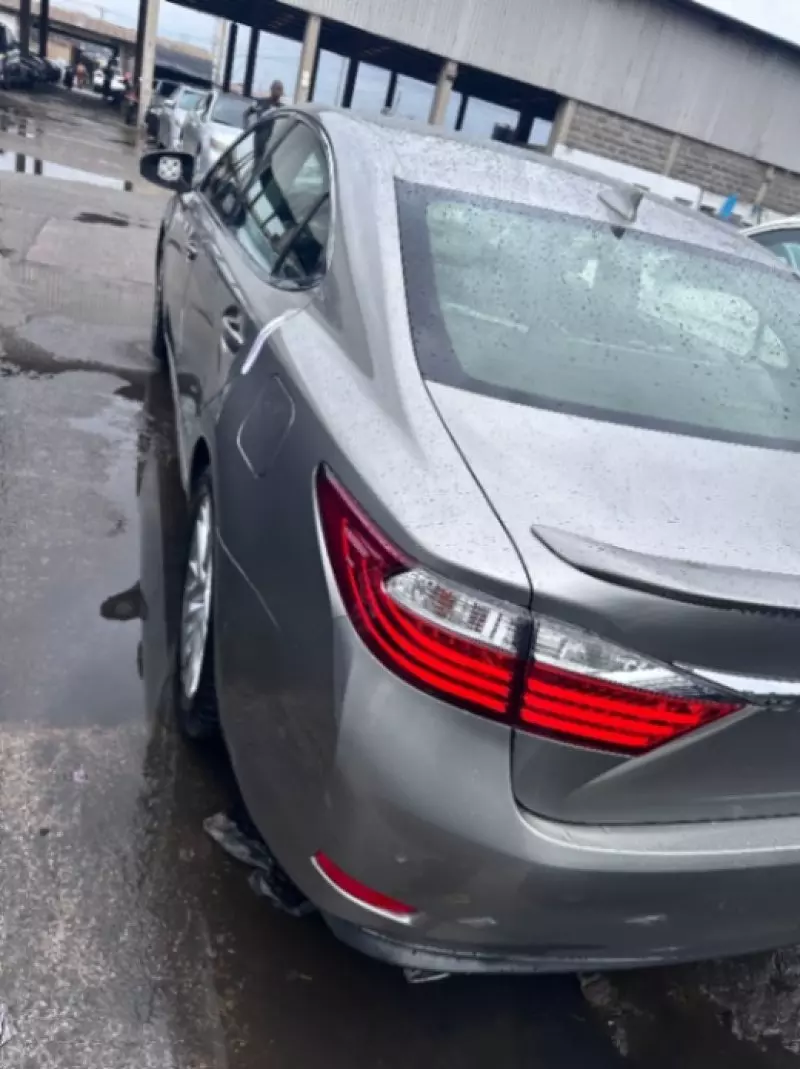 Lexus ES 350   - 2015