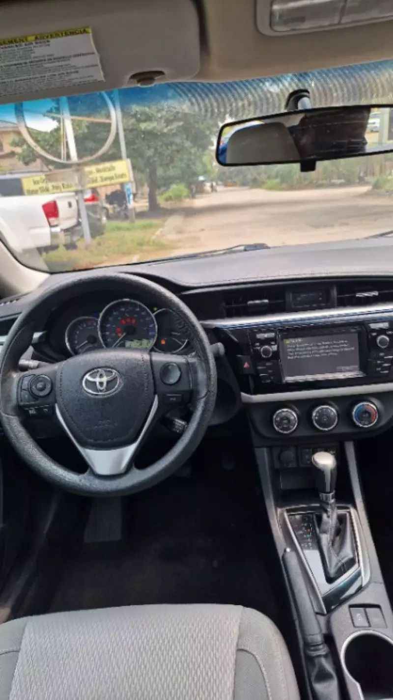 Toyota Corolla   - 2013