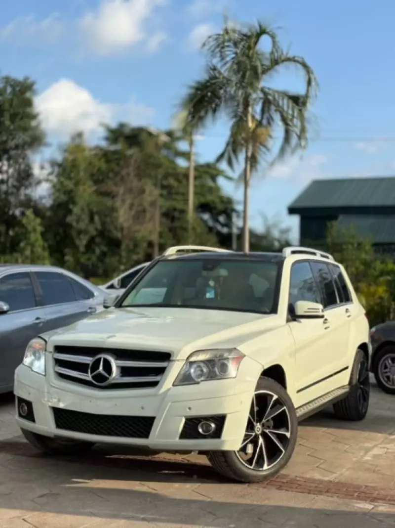 Mercedes-Benz GLK 350 - 2010
