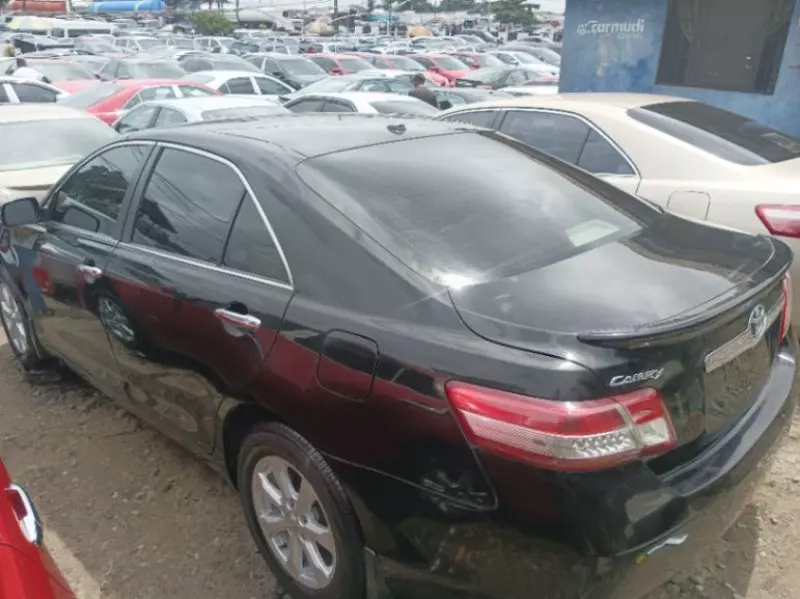 Toyota camry   - 2009