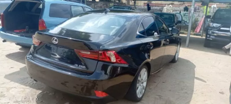 Lexus IS 250   - 2014