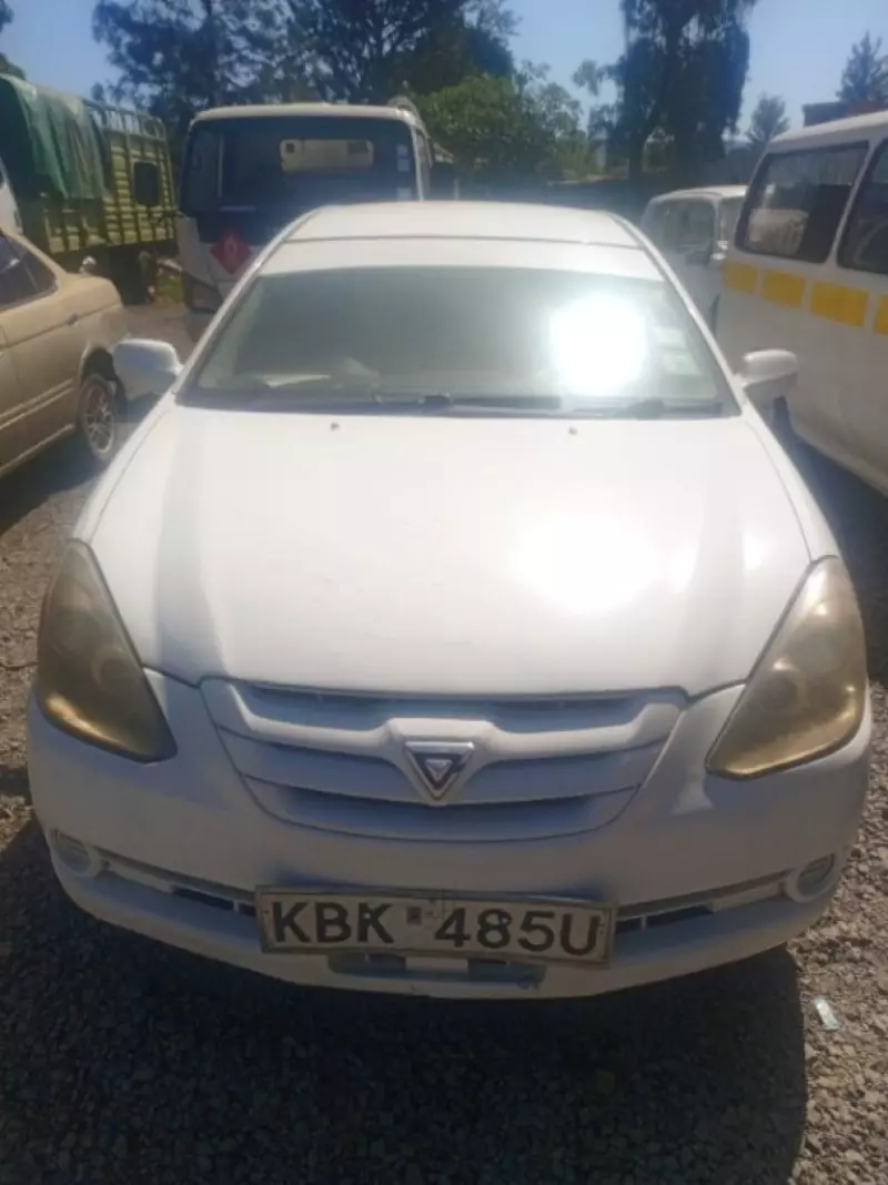 Toyota Caldina   - 2002