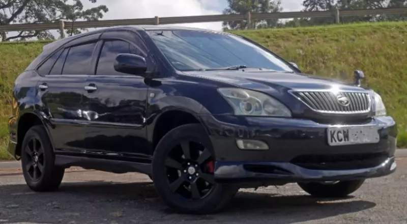 Toyota Harrier   - 2012