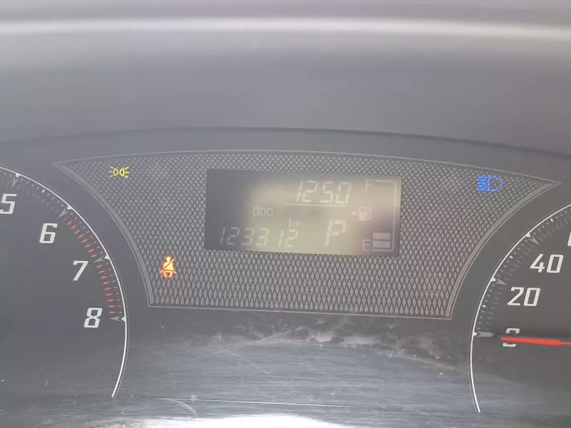 Toyota Sienta   - 2018