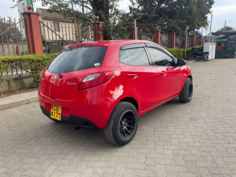 Mazda Demio    - 2011