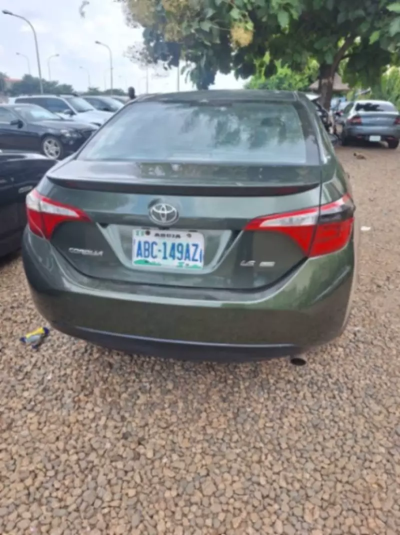 Toyota Corolla   - 2014