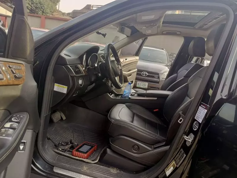 Mercedes-Benz ML 350   - 2013