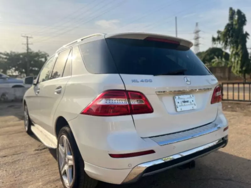 Mercedes-Benz ML 400   - 2015