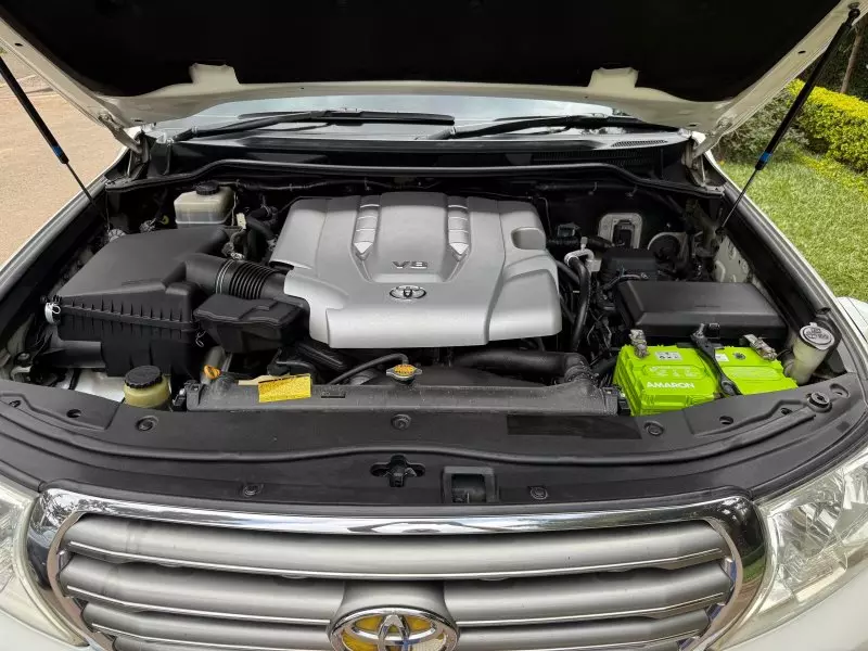 Toyota Landcruiser   - 2008