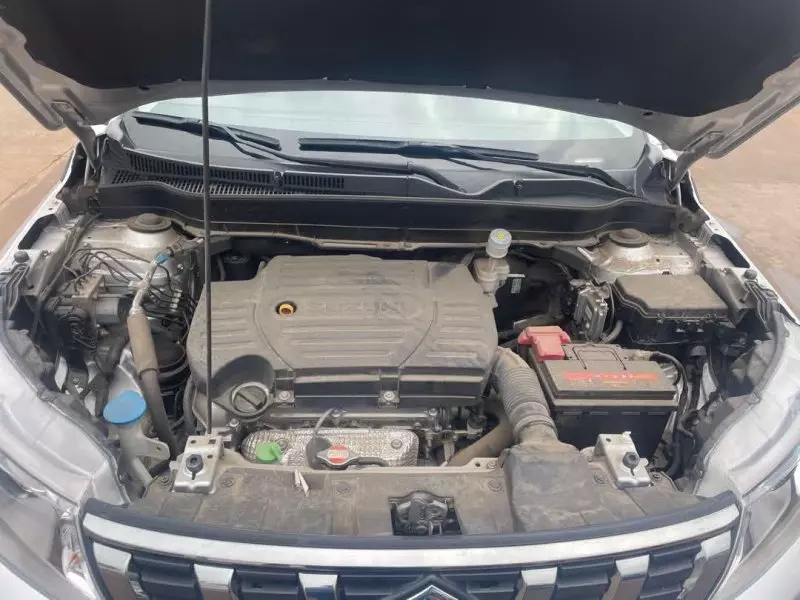 SUZUKI Vitara   - 2022