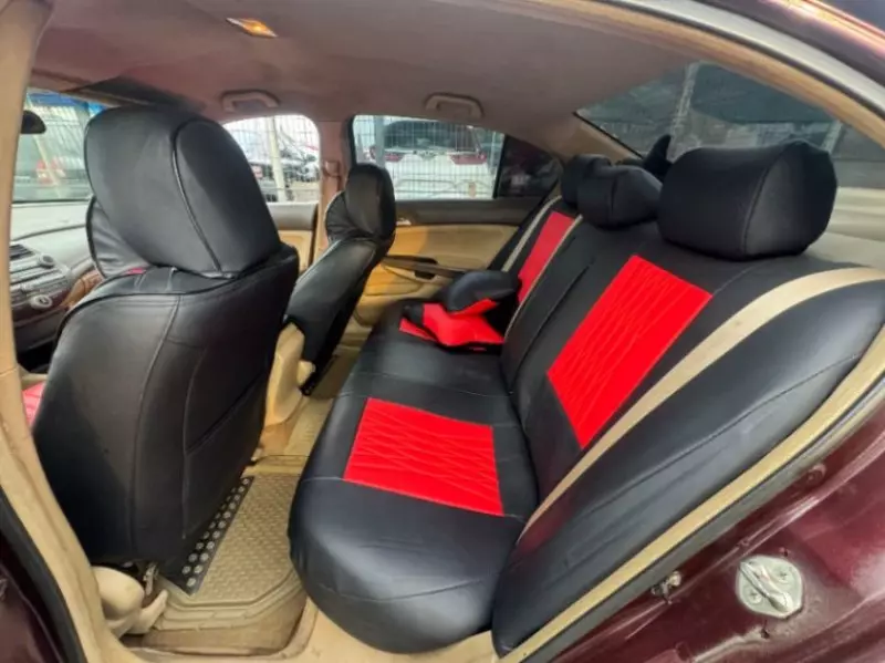 Honda Accord   - 2009