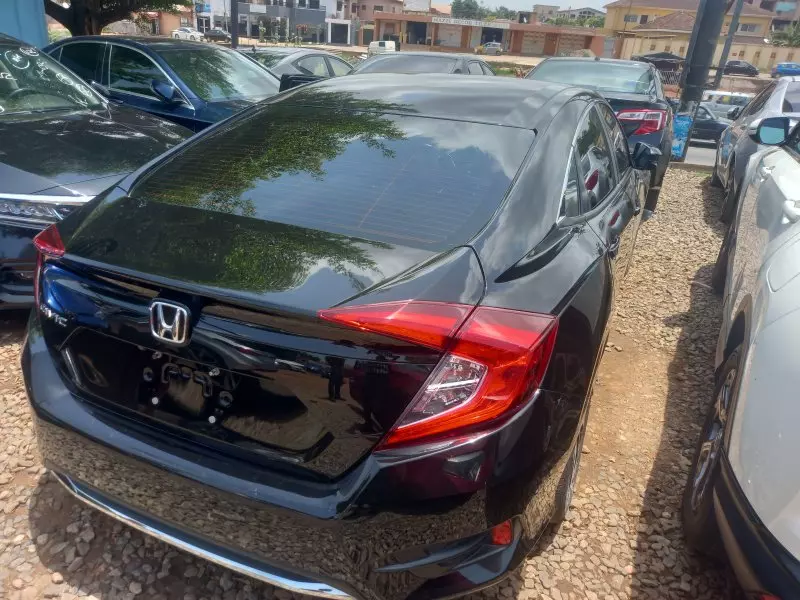 Honda Civic   - 2020
