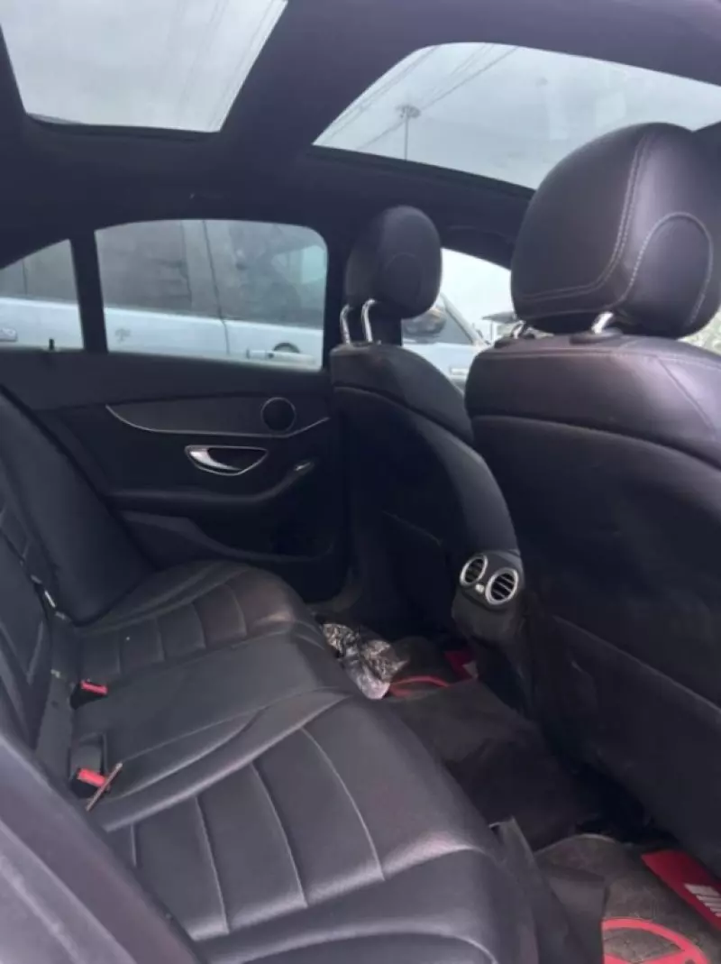 Mercedes-Benz C 300   - 2015