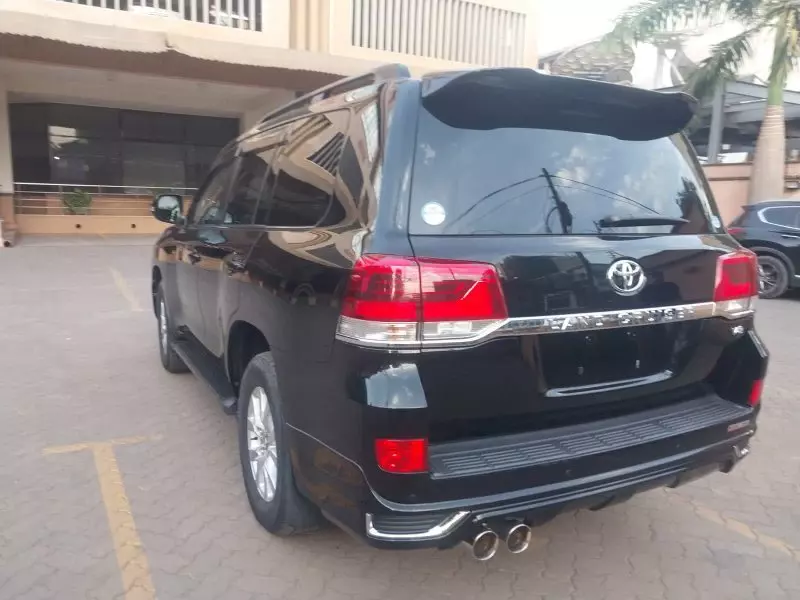 Toyota Landcruiser Prado - 2018