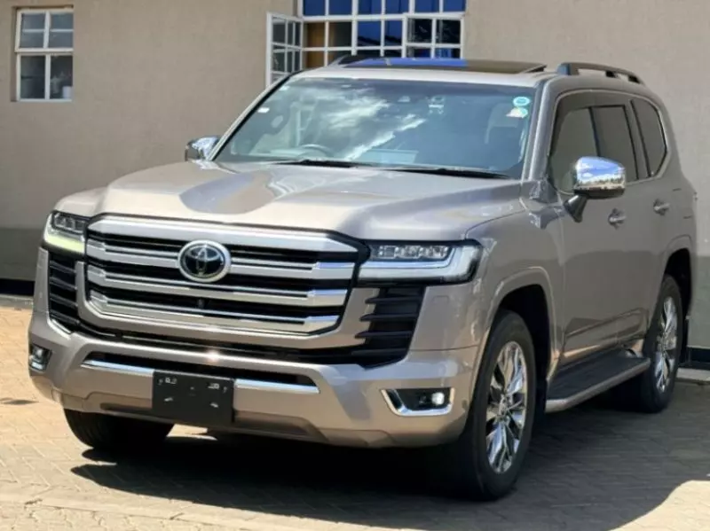 Toyota LAND CRUISER 300 LC300