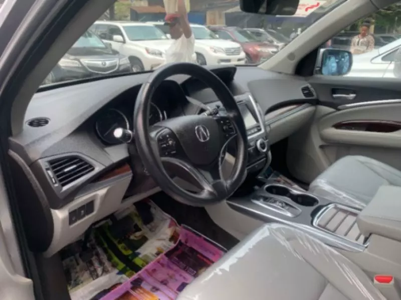 Acura MDX   - 2016
