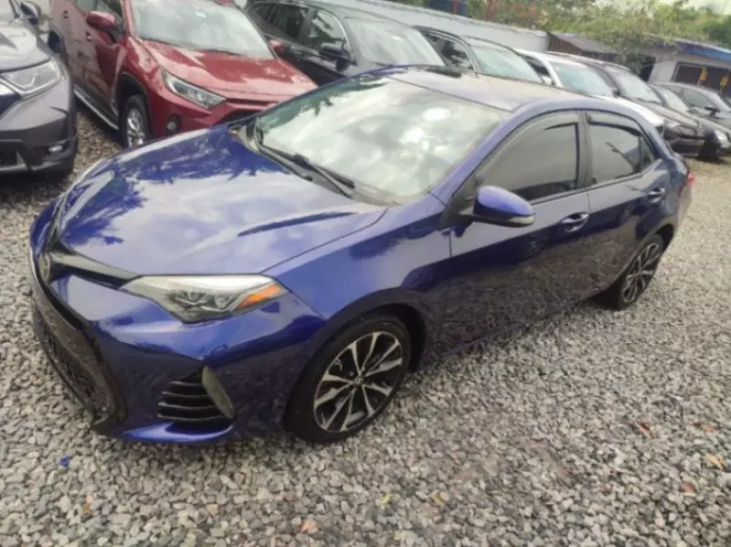 Toyota Corolla   - 2019