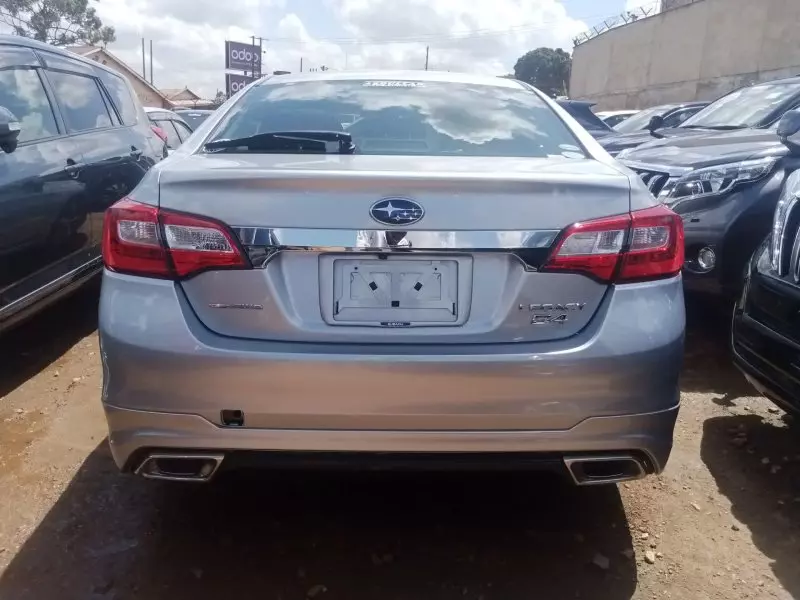 Subaru Legacy B4   - 2016