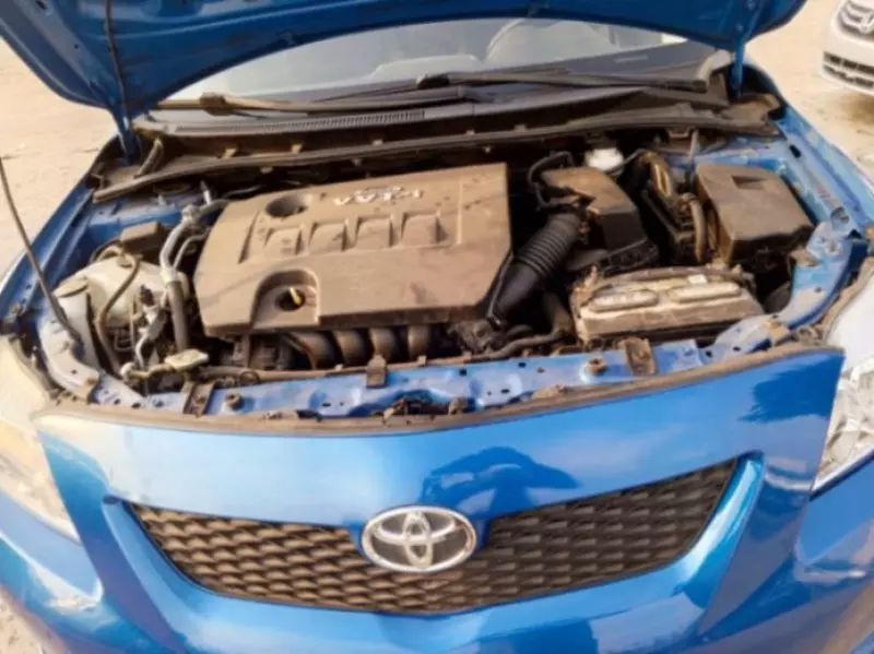 Toyota Corolla   - 2009