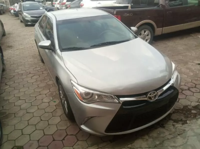 Toyota Camry   - 2017