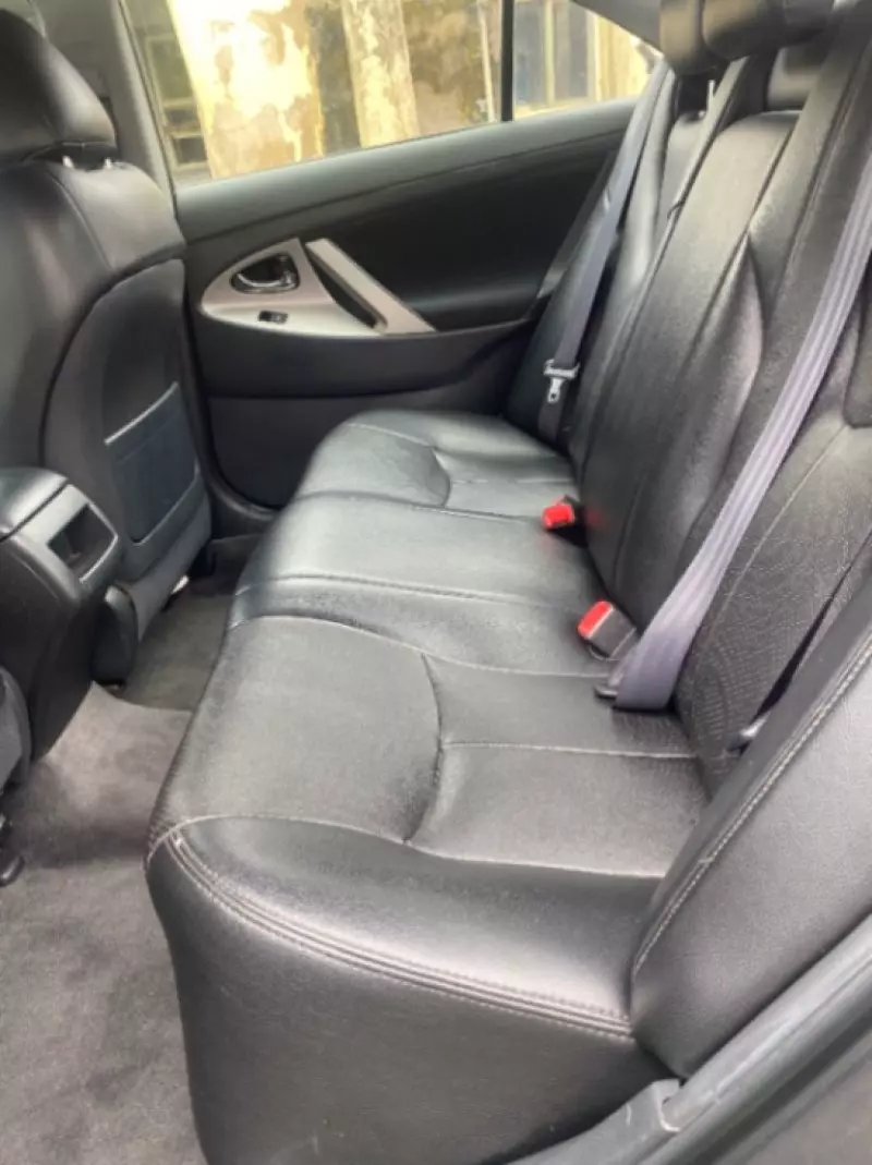 Toyota Camry   - 2009
