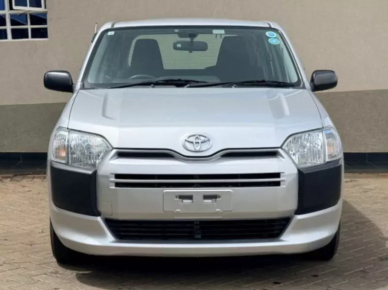 Toyota Probox    - 2018