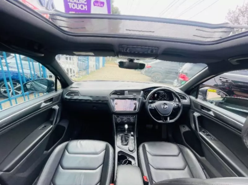 Volkswagen Tiguan   - 2018